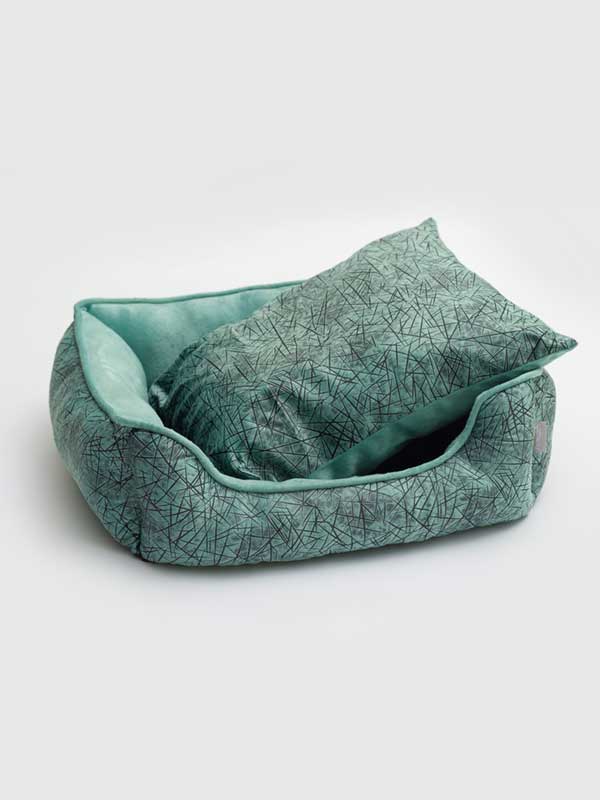 Soft and comfortable printed pet nest can be disassembled and washed106-33024 gmtshop.com